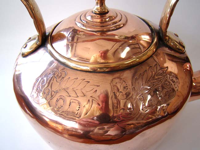 A large 19th century English copper kettle inscribed "GOD BLESS OUR HOME" — image 2